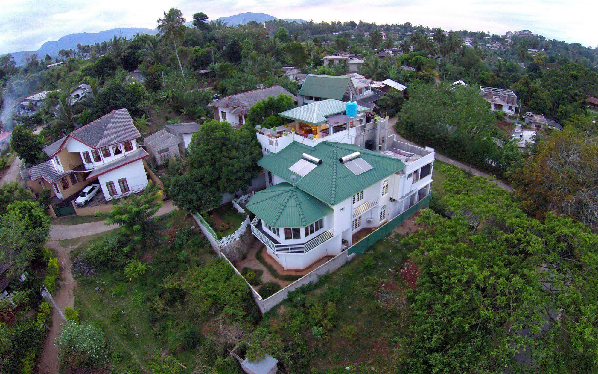 Winter Villa Kandy Esterno foto